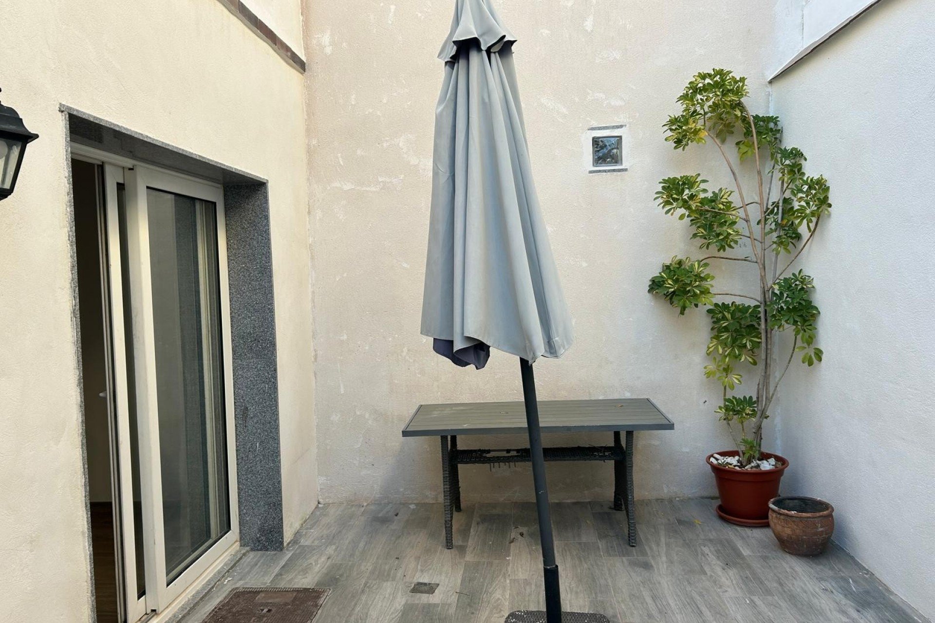 Revente - Mitoyenne -
Benejúzar