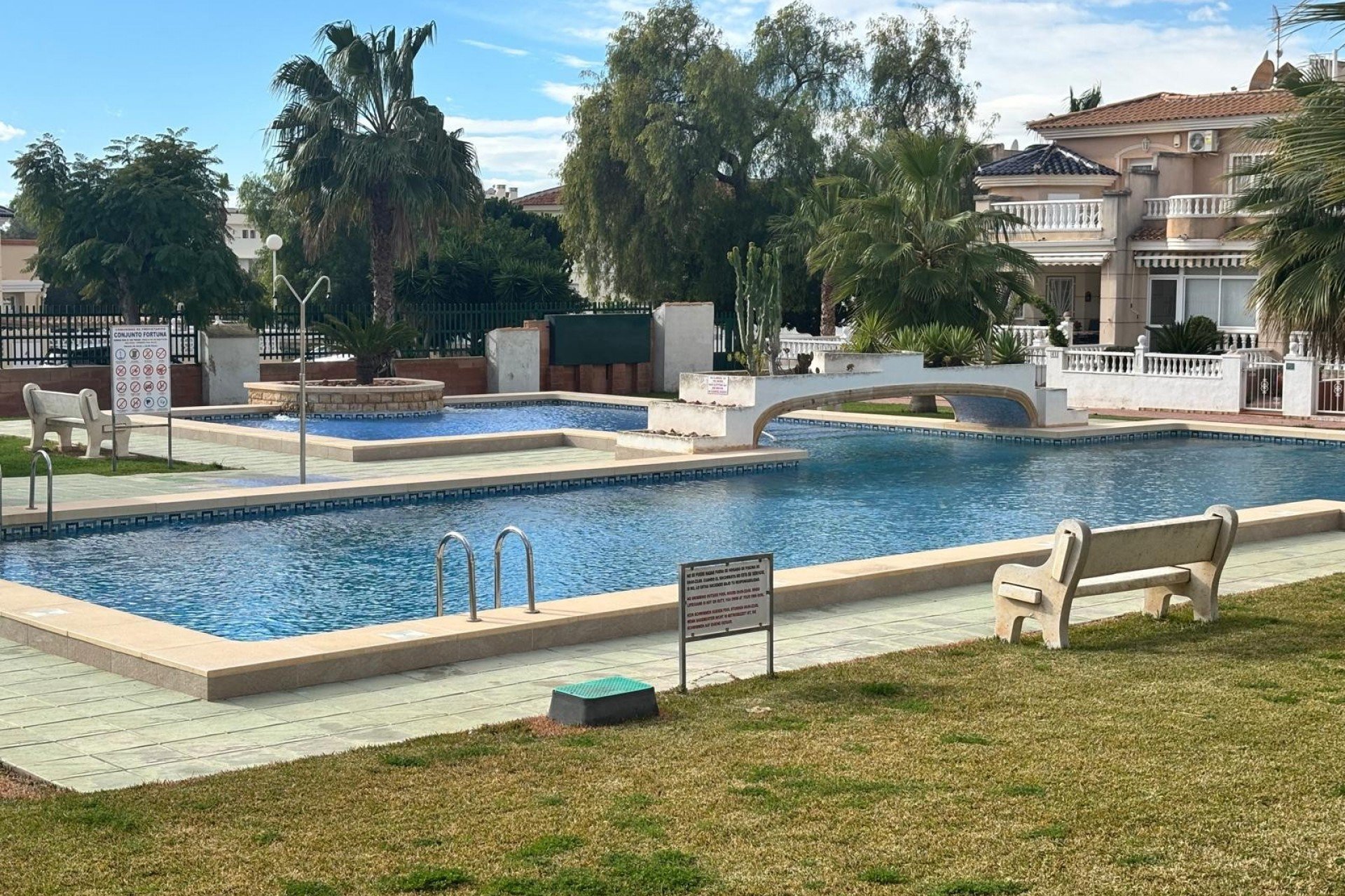 Revente - Mitoyenne -
Ciudad Quesada - Rojales - Doña Pepa