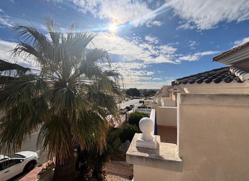 Revente - Mitoyenne -
Ciudad Quesada - Rojales - Doña Pepa