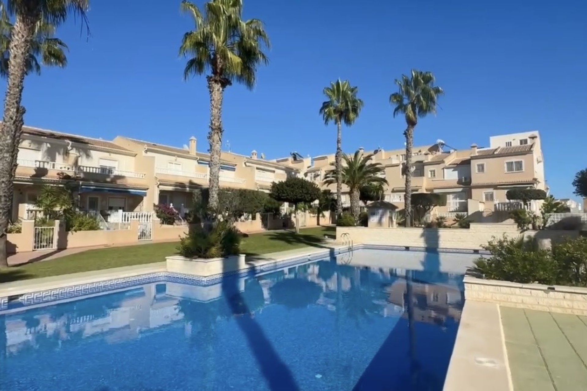 Revente - Mitoyenne -
Ciudad Quesada - Rojales - Doña Pepa