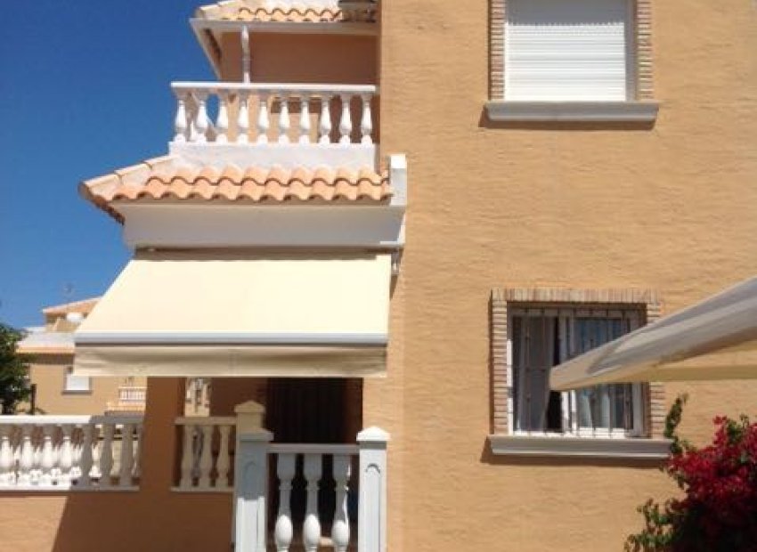 Revente - Mitoyenne -
Ciudad Quesada - Rojales - Doña Pepa
