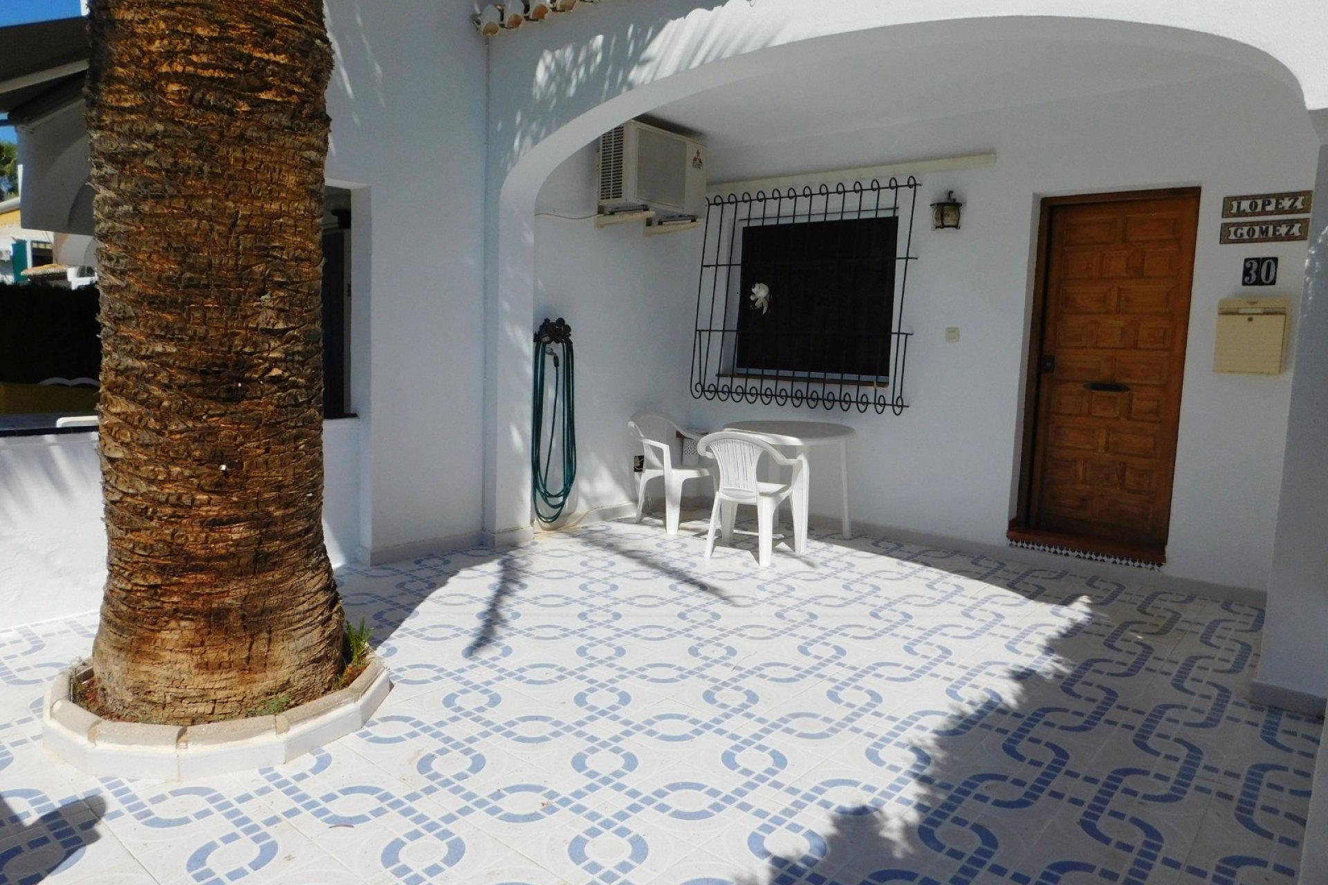 Revente - Mitoyenne -
Torrevieja - Lago Jardin