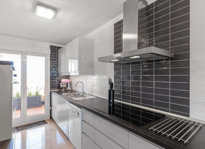 Revente - Penthouse -
Orihuela Costa - Villamartín