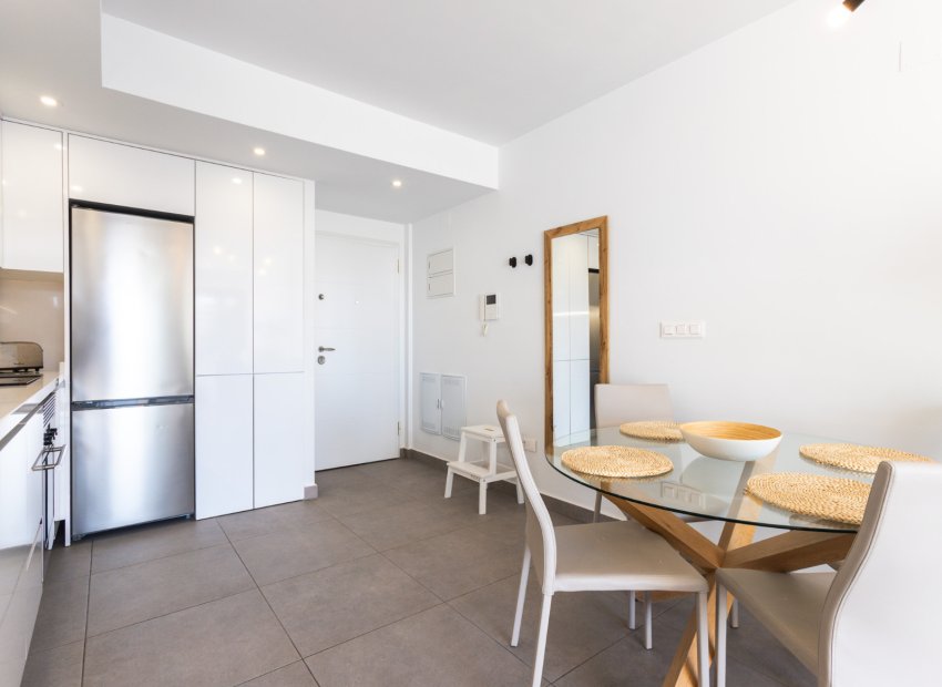 Revente - Penthouse -
Orihuela Costa - Villamartín