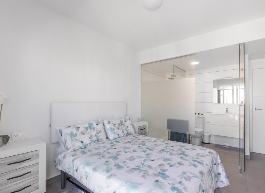 Revente - Penthouse -
Villamartin - Villamartín