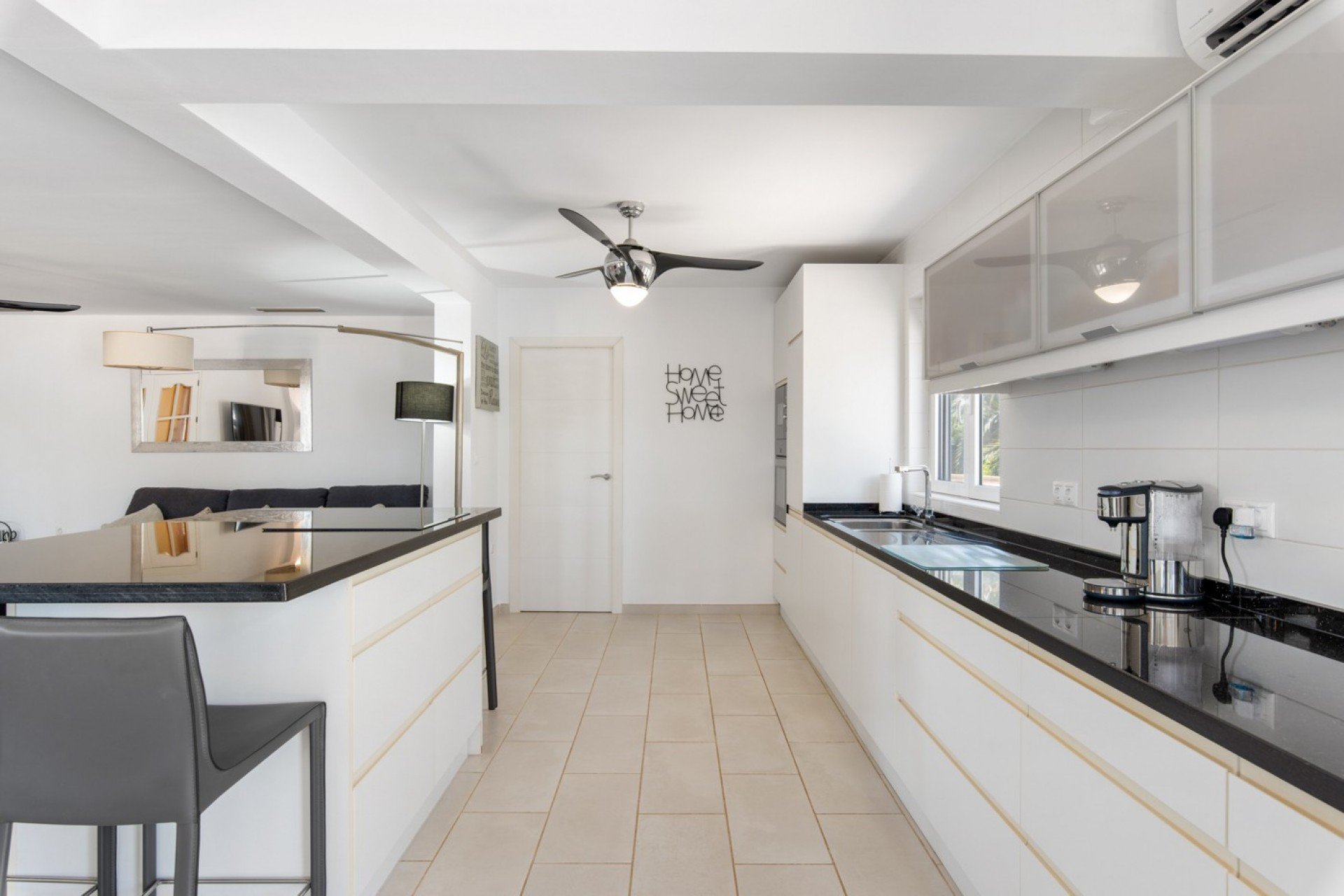 Revente - Propriété à la campagne -
Catral