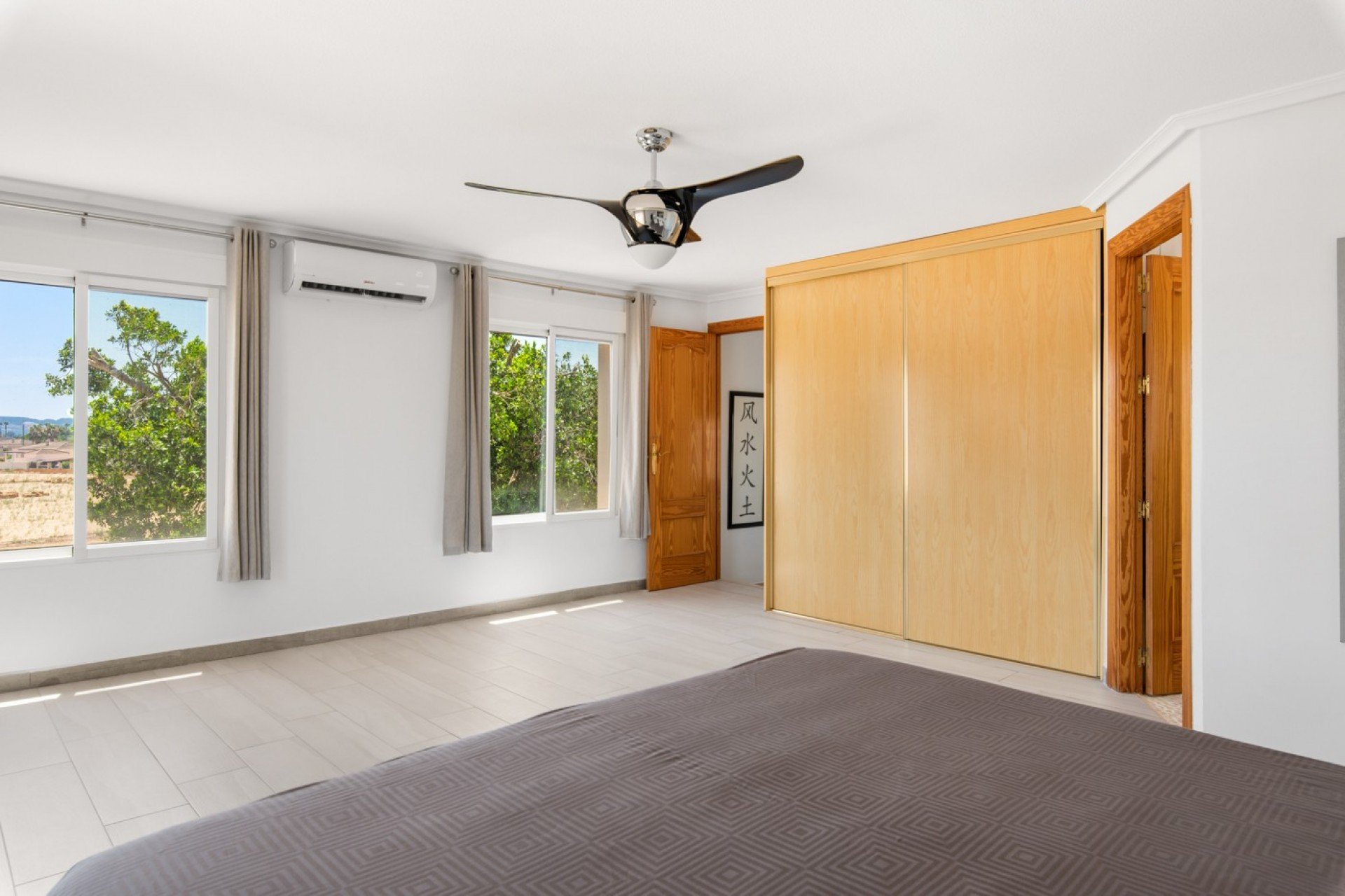 Revente - Propriété à la campagne -
Catral