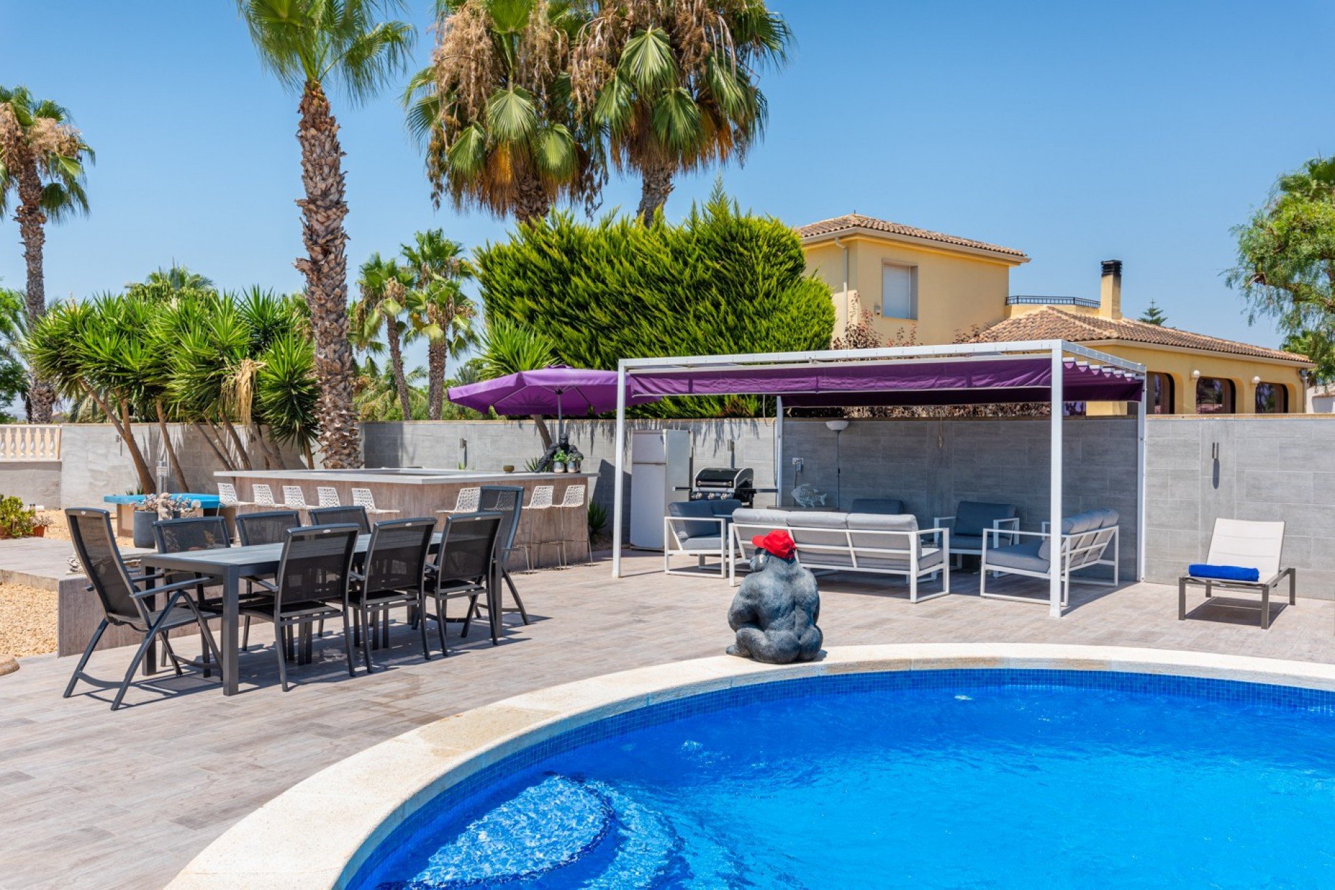 Revente - Propriété à la campagne -
Catral