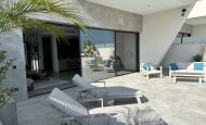 Villa - Resale -
            Rojales - ALM005