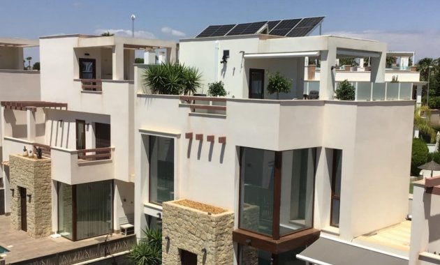 Vrijstaande woning / Villa - Herverkoop - Ciudad Quesada - Rojales - Ciudad Quesada