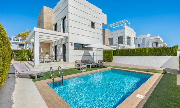Vrijstaande woning / Villa - Herverkoop - Ciudad Quesada - Rojales -
                Ciudad Quesada