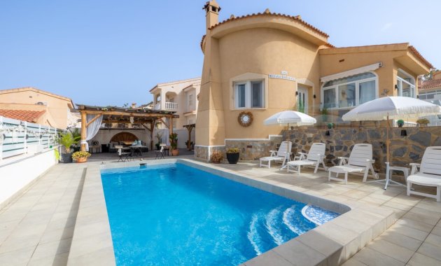Vrijstaande woning / Villa - Herverkoop - Ciudad Quesada - Rojales -
                Costa Blanca South