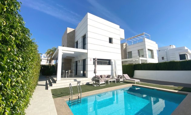 Vrijstaande woning / Villa - Herverkoop - Ciudad Quesada - Rojales - Doña Pepa