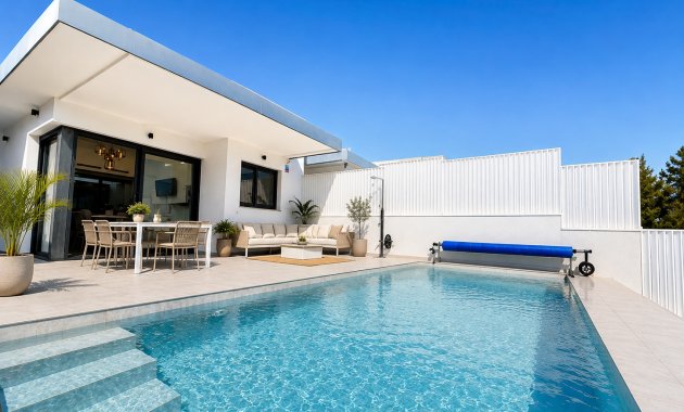 Vrijstaande woning / Villa - Herverkoop - San Miguel de Salinas -
                San Miguel de Salinas
