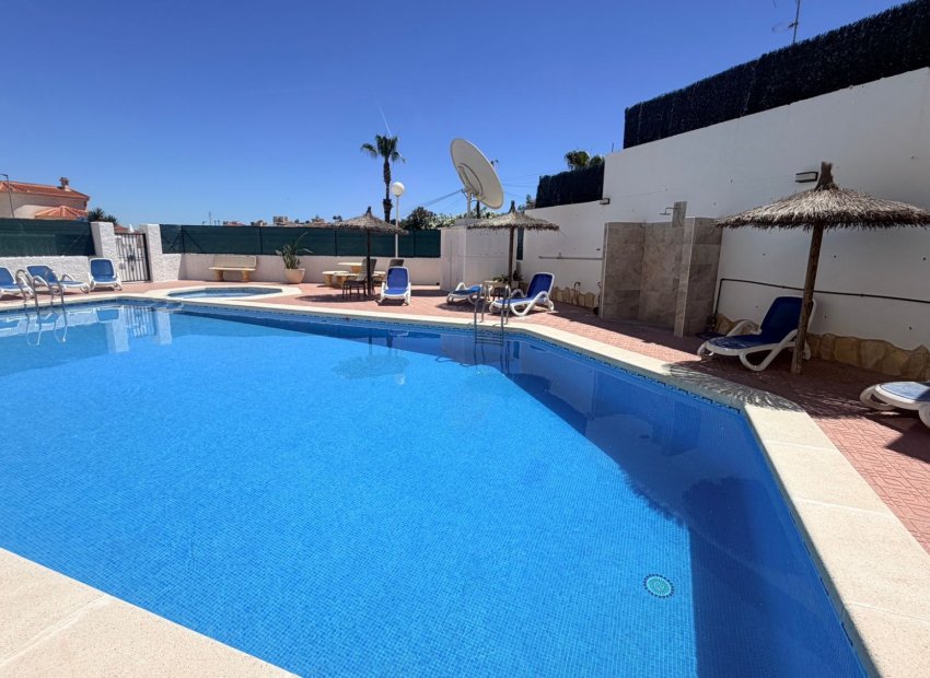 Wiederverkauf - Apartment -
Ciudad Quesada - Rojales - La Marquesa Golf