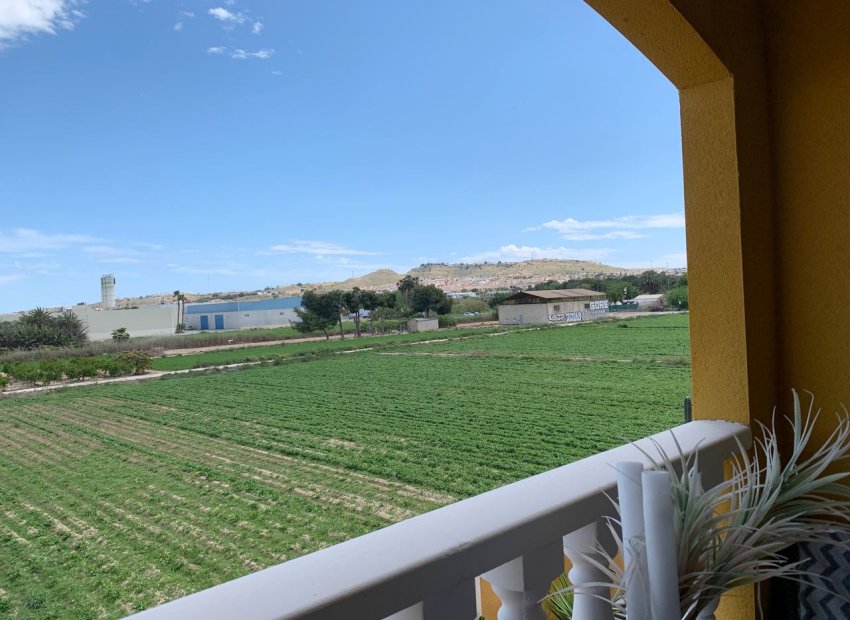 Wiederverkauf - Apartment -
Formentera del Segura
