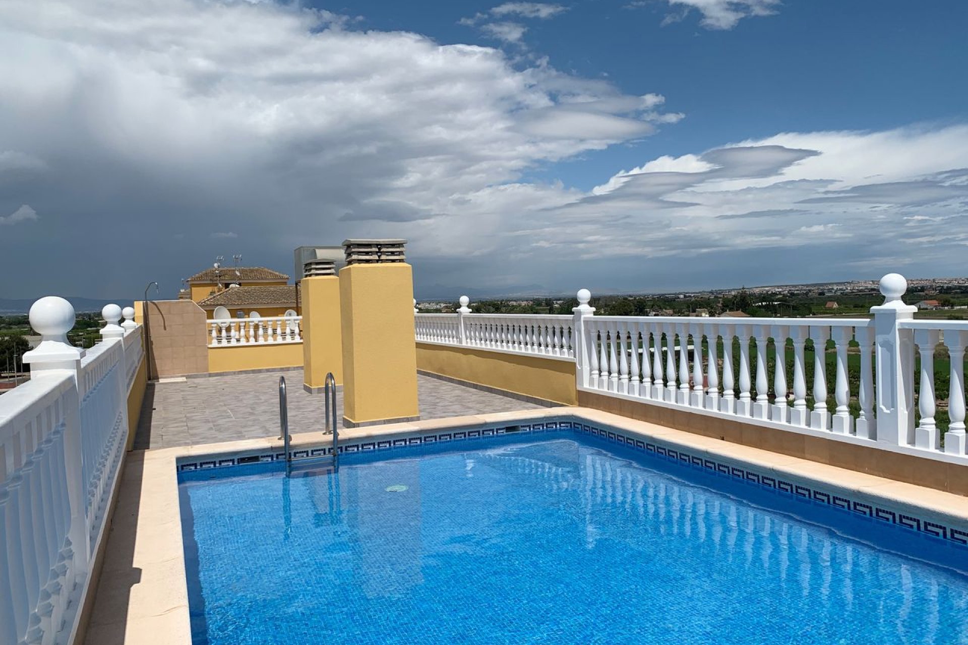 Wiederverkauf - Apartment -
Formentera del Segura