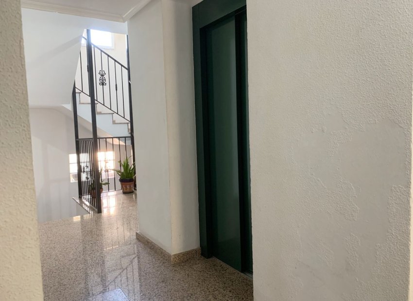 Wiederverkauf - Apartment -
Formentera del Segura