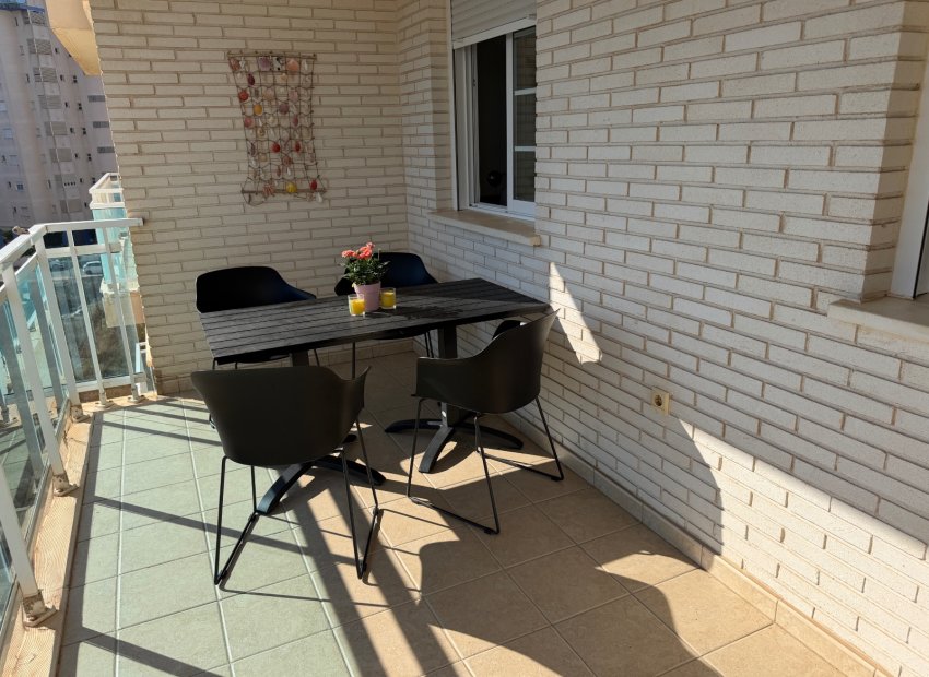 Wiederverkauf - Apartment -
Guardamar del Segura - Puerto