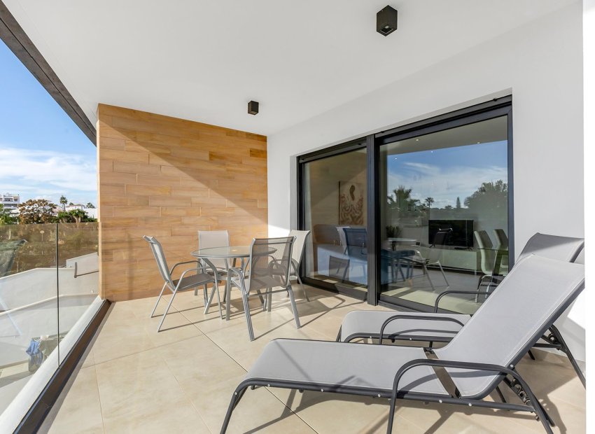 Wiederverkauf - Apartment -
Orihuela Costa - Cabo roig - La Zenia