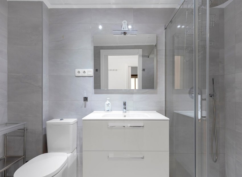 Wiederverkauf - Apartment -
Orihuela Costa - La Zenia