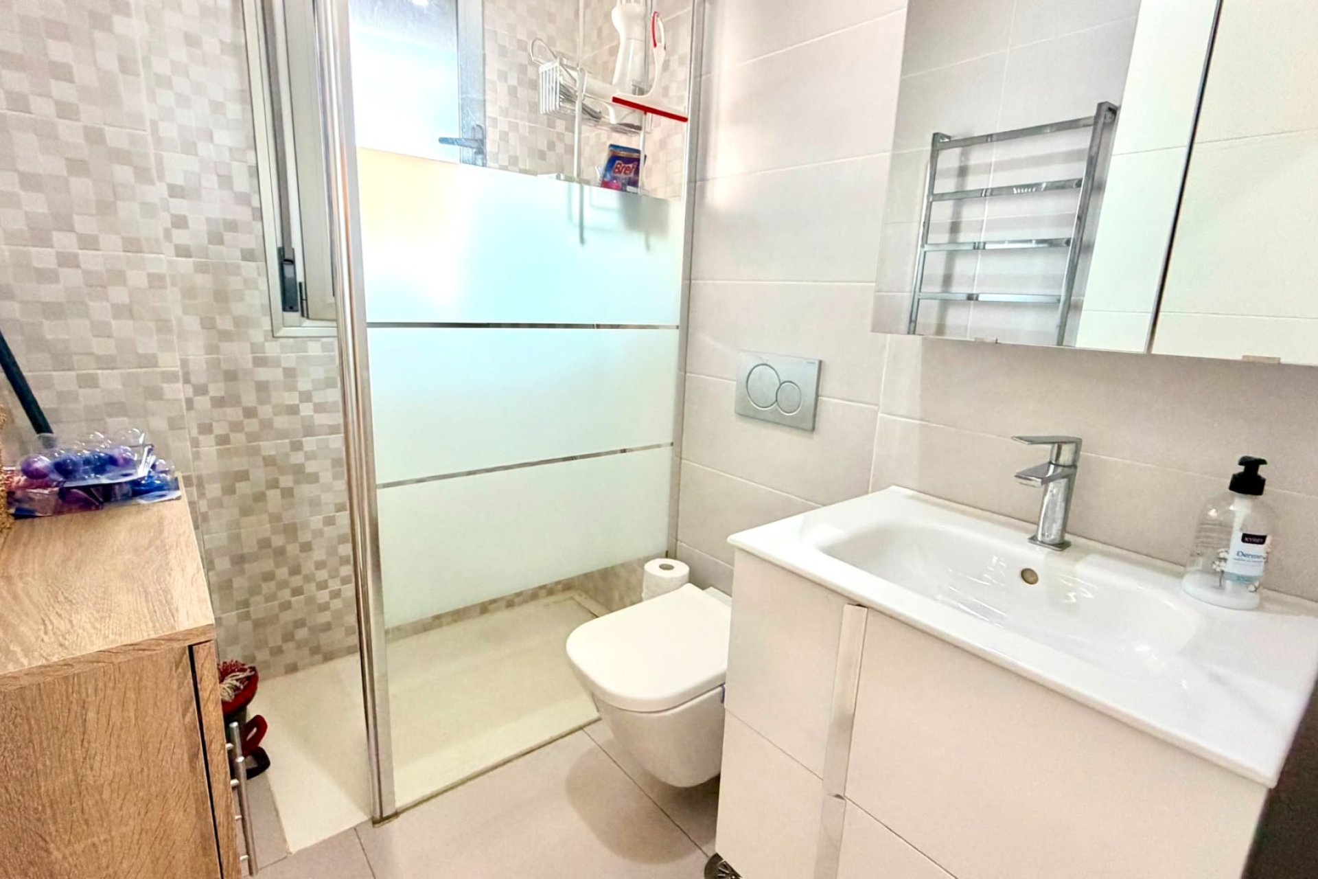 Wiederverkauf - Apartment -
Orihuela Costa - La Zenia
