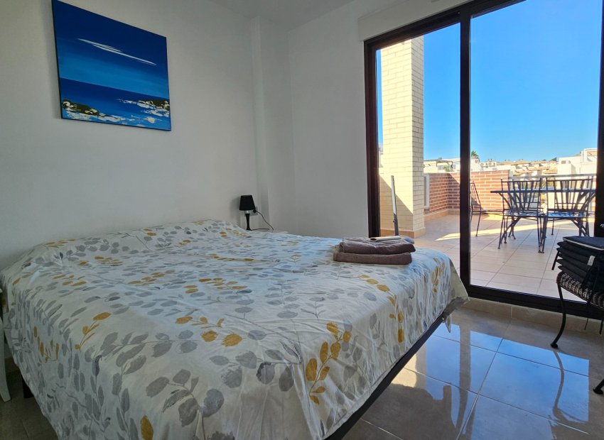 Wiederverkauf - Apartment -
Orihuela Costa - Lomas de Cabo Roig