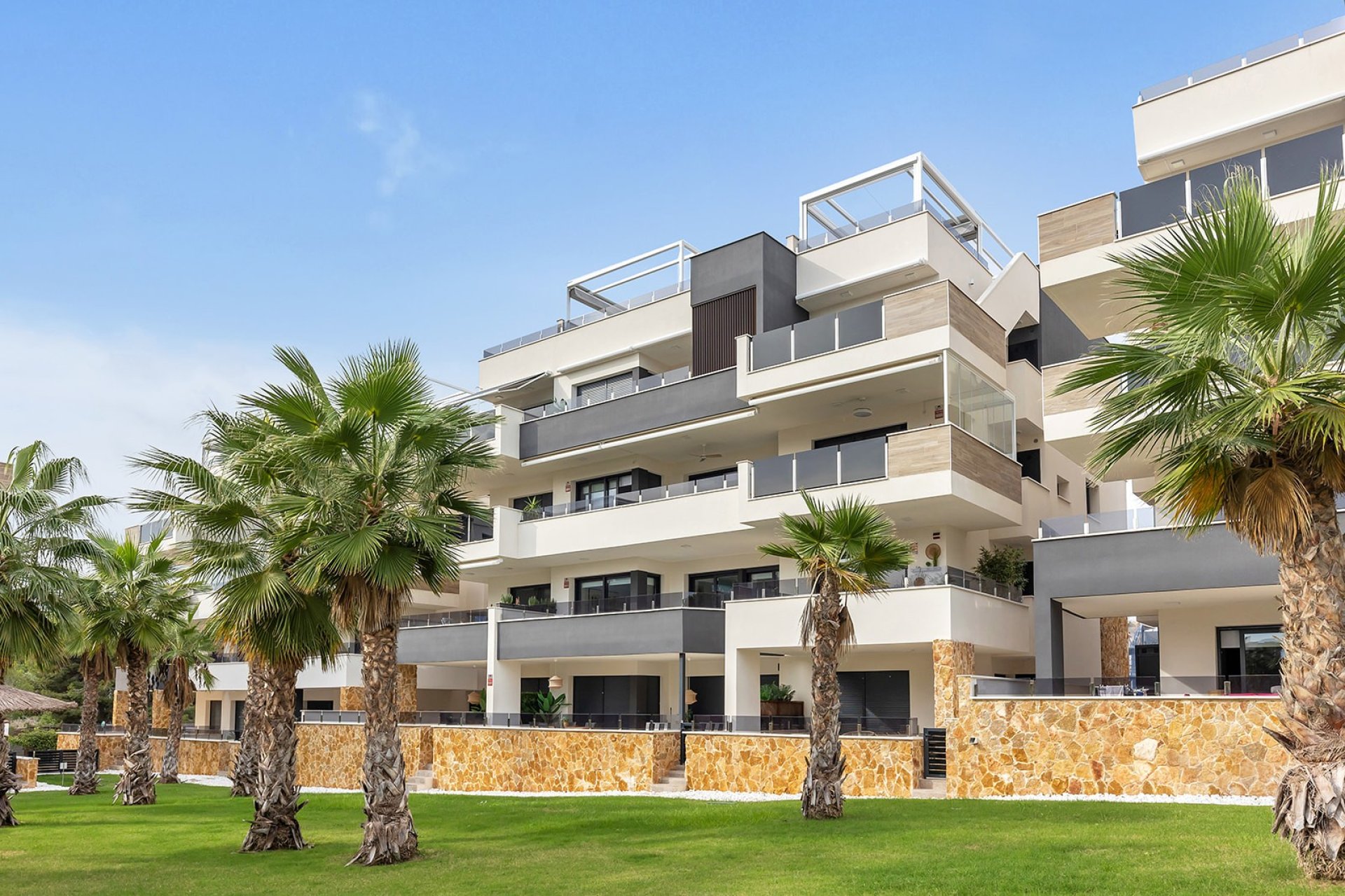 Wiederverkauf - Apartment -
Orihuela Costa - Orihuela