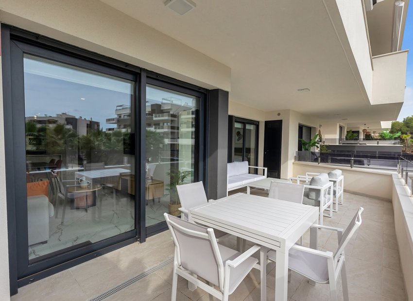Wiederverkauf - Apartment -
Orihuela Costa - Orihuela
