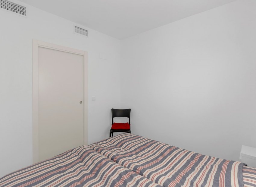 Wiederverkauf - Apartment -
Orihuela Costa - Villamartín