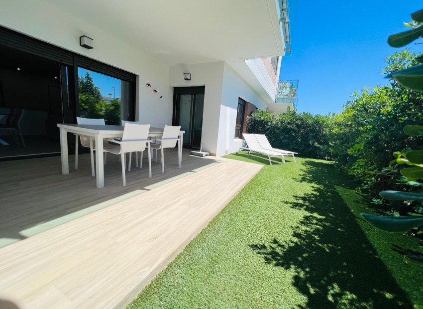 Wiederverkauf - Apartment -
Orihuela - Entre Naranjos - Vistabella Golf