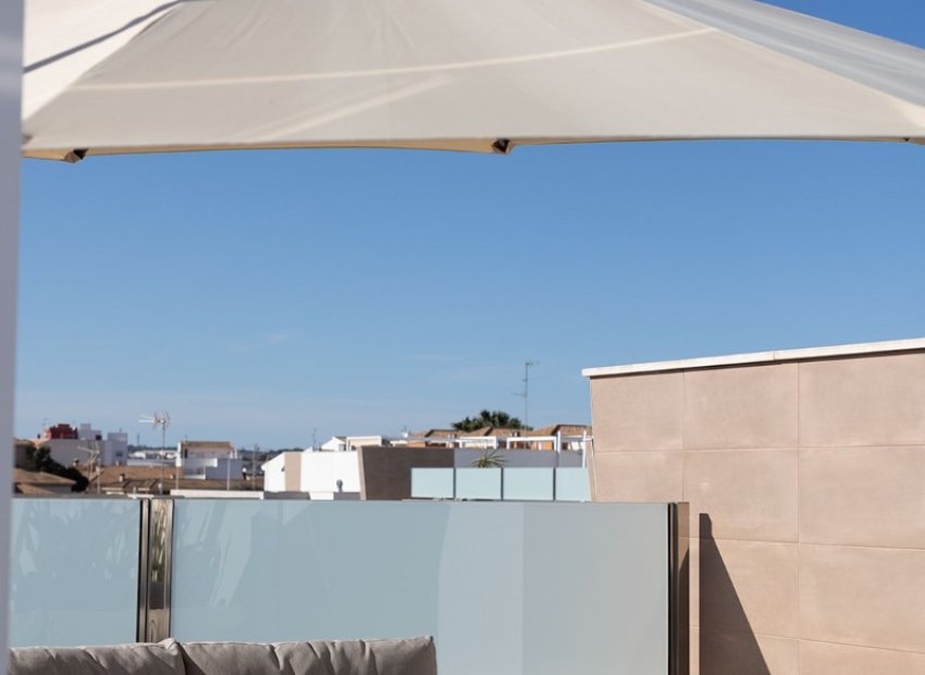 Wiederverkauf - Apartment -
Pilar de la Horadada - Zona Pueblo