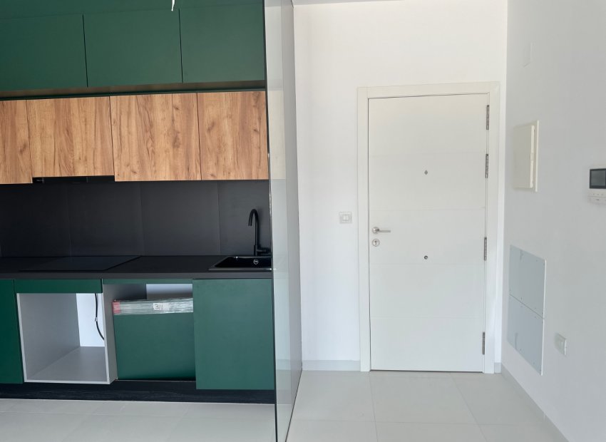 Wiederverkauf - Apartment -
San Miguel de Salinas