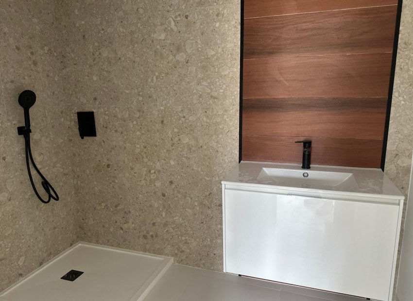 Wiederverkauf - Apartment -
San Miguel de Salinas