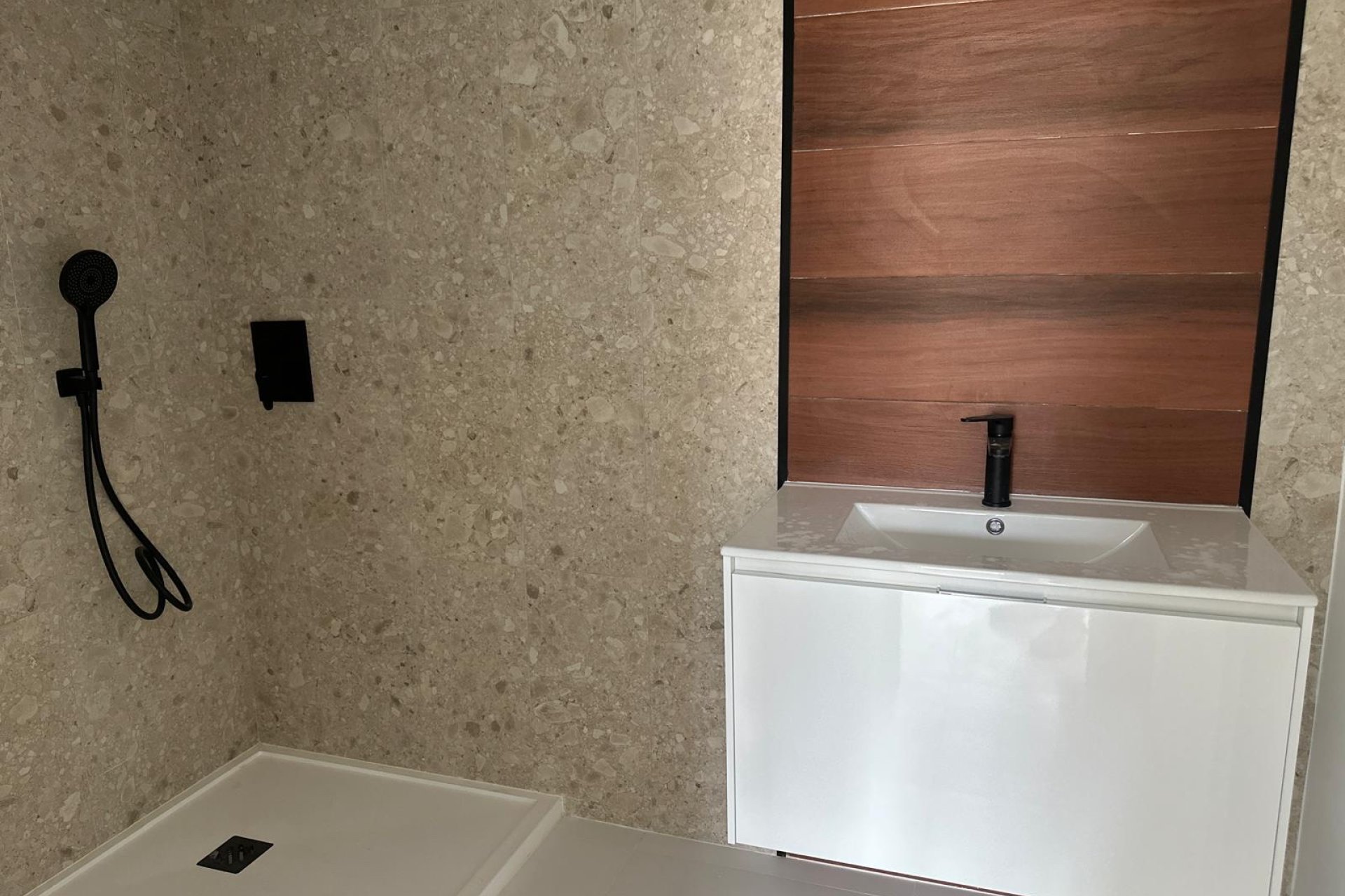 Wiederverkauf - Apartment -
San Miguel de Salinas