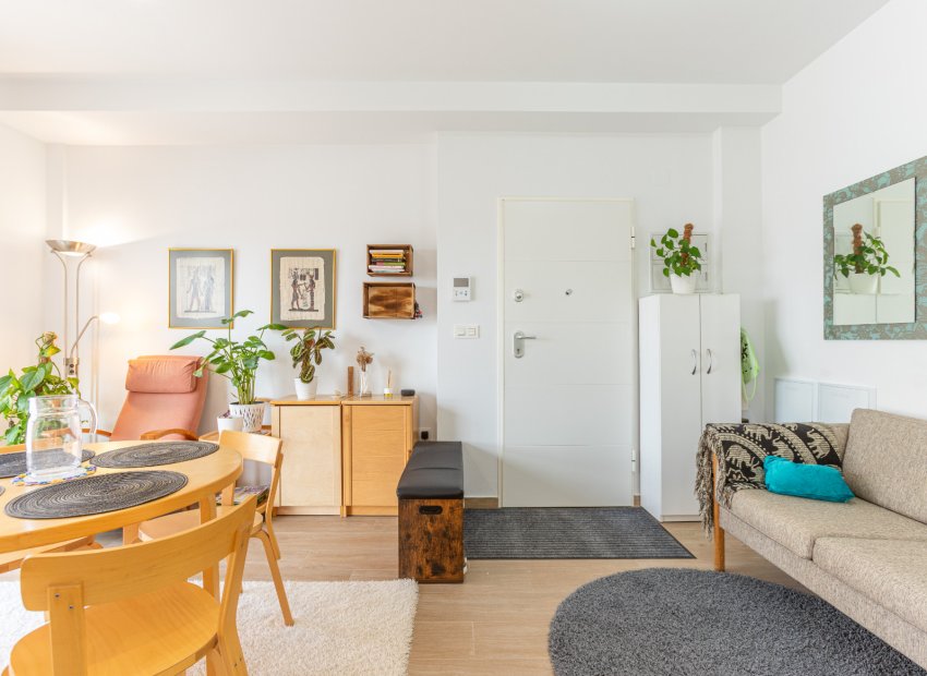 Wiederverkauf - Apartment -
Torrevieja - Nueva Torrevieja