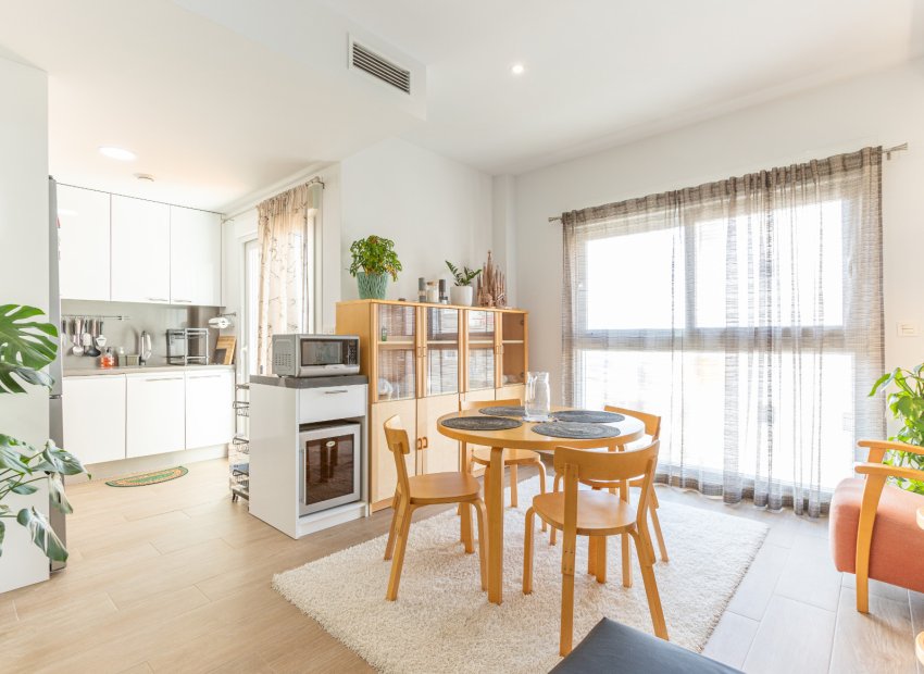 Wiederverkauf - Apartment -
Torrevieja - Nueva Torrevieja