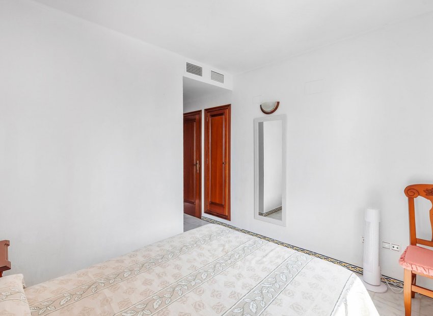 Wiederverkauf - Apartment -
Torrevieja - Playa de los locos
