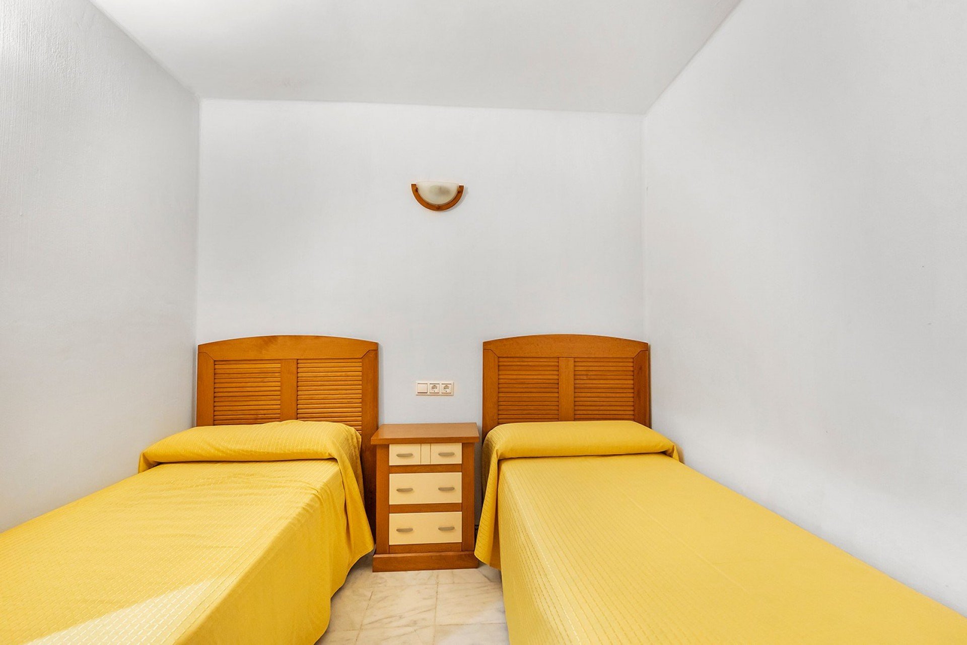 Wiederverkauf - Apartment -
Torrevieja - Playa de los locos