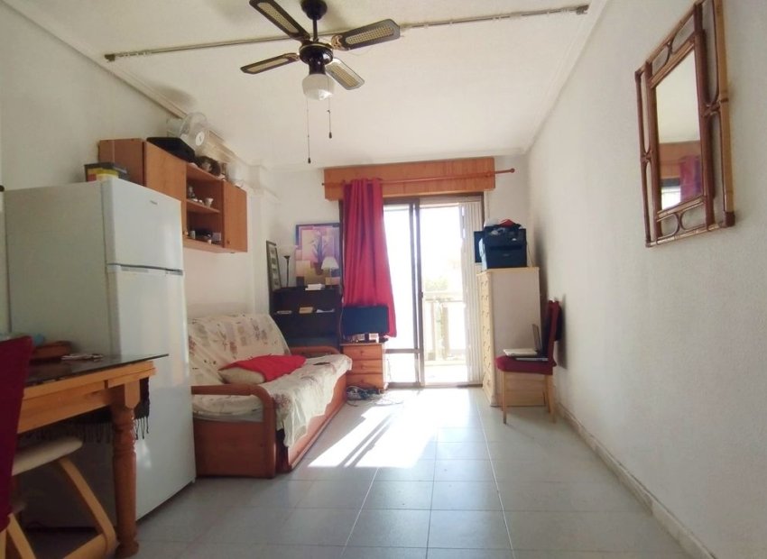 Wiederverkauf - Apartment -
Torrevieja - San Luis