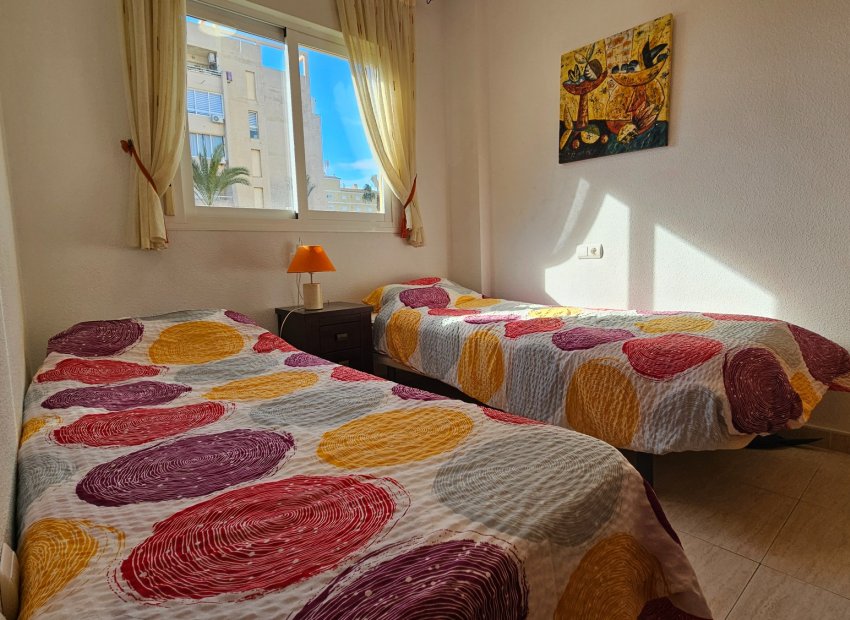 Wiederverkauf - Apartment -
Torrevieja