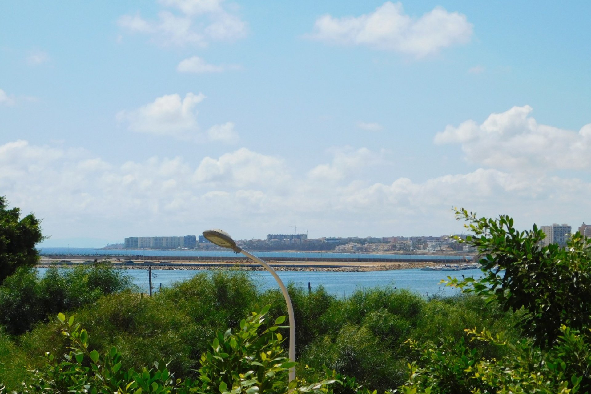 Wiederverkauf - Apartment -
Torrevieja