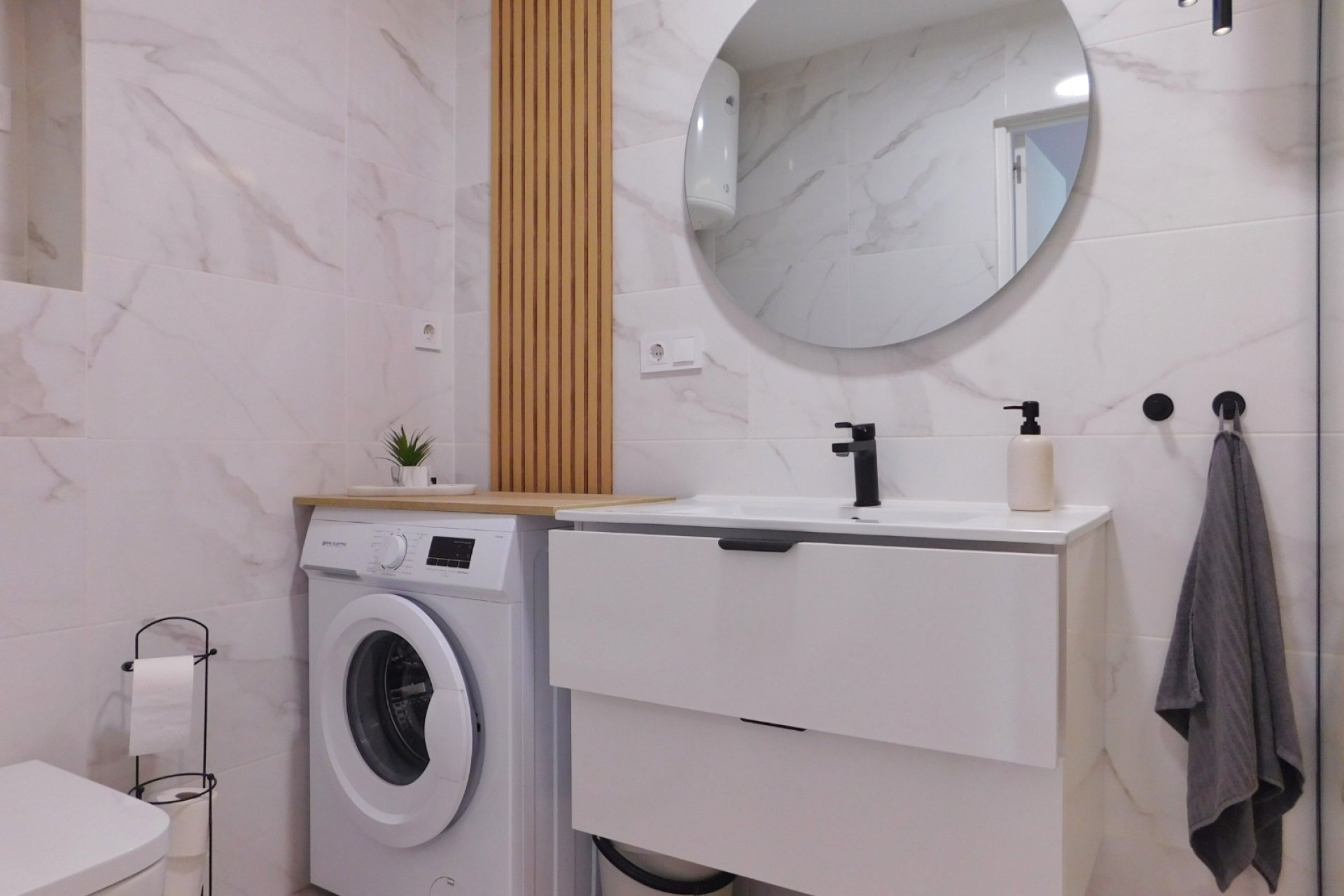 Wiederverkauf - Apartment -
Torrevieja