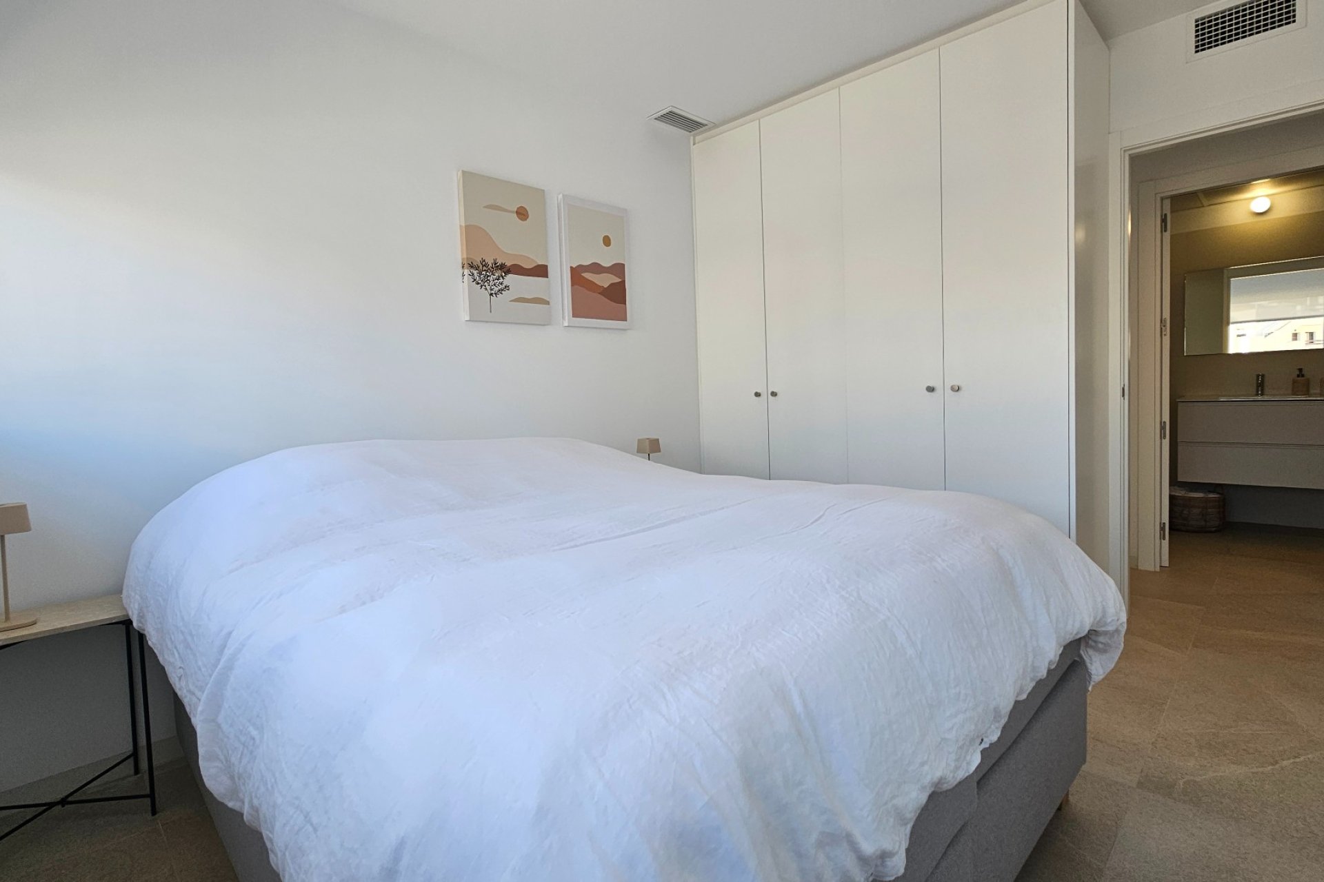Wiederverkauf - Apartment -
Torrevieja