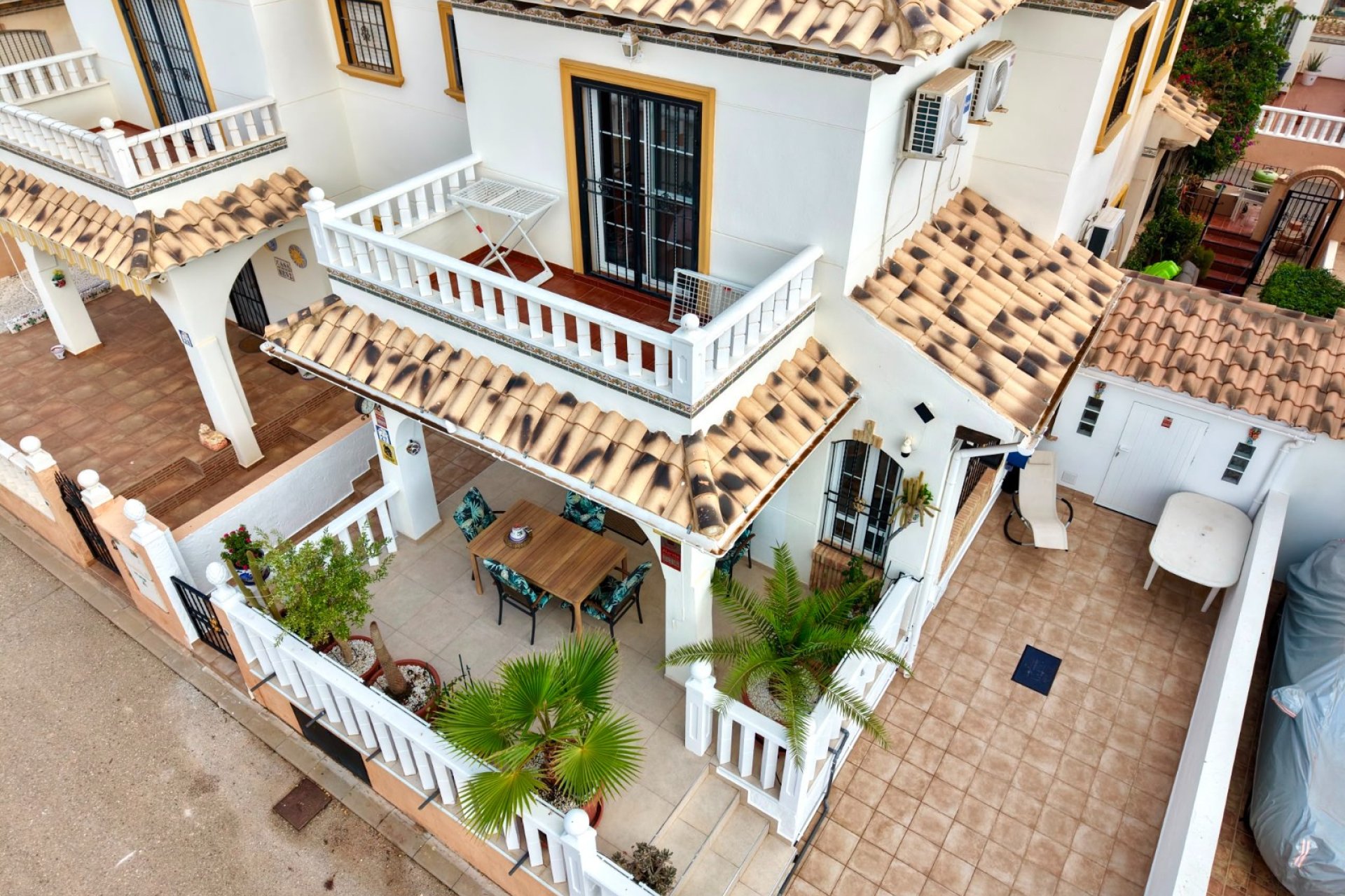 Wiederverkauf - Doppelhaushälfte -
Lomas de Cabo Roig - Orihuela Costa