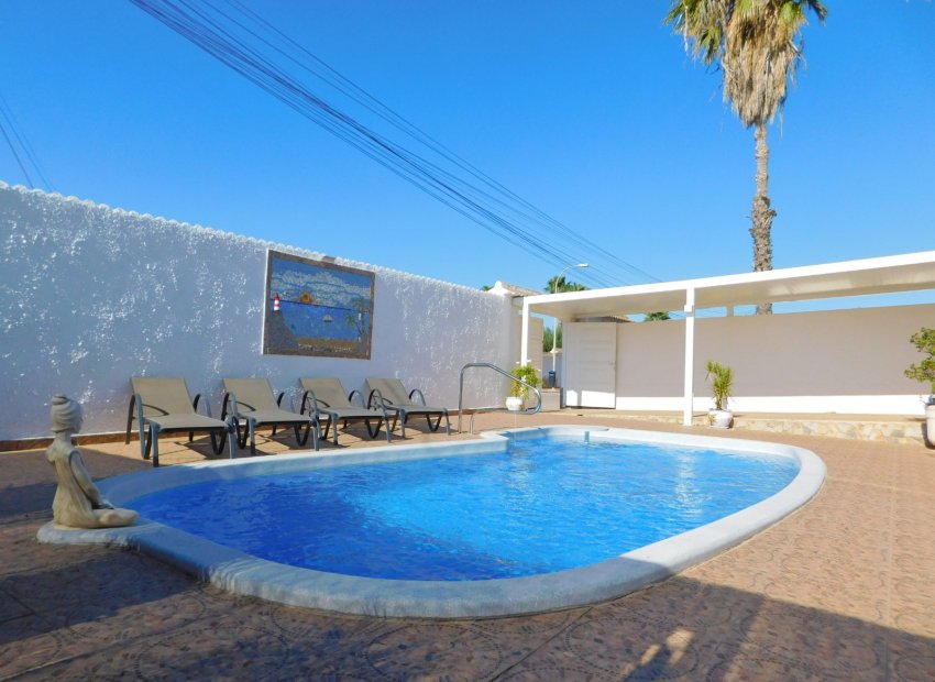 Wiederverkauf - Doppelhaushälfte -
Torrevieja - San Luis
