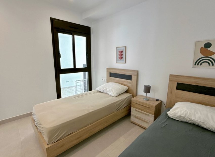 Wiederverkauf - Erdgeschosswohnung -
Pilar de la Horadada - Pilar de la Horadada ciudad