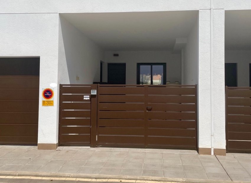 Wiederverkauf - Erdgeschosswohnung -
Pilar de la Horadada - Pilar de la Horadada ciudad