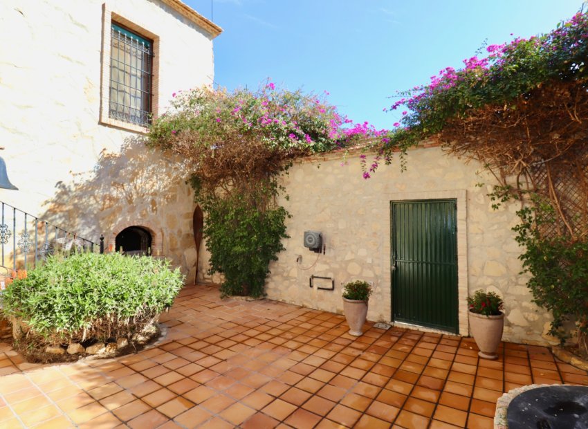 Wiederverkauf - Finca  -
Ciudad Quesada - Rojales - Heredades
