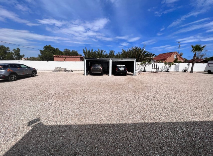 Wiederverkauf - Finca  -
Elche - La Marina
